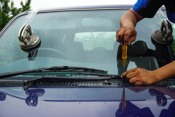 Quantity Windshield Replacement in Marietta GA